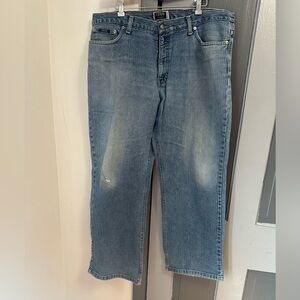 Izod Men's Light Blue Straight Jeans